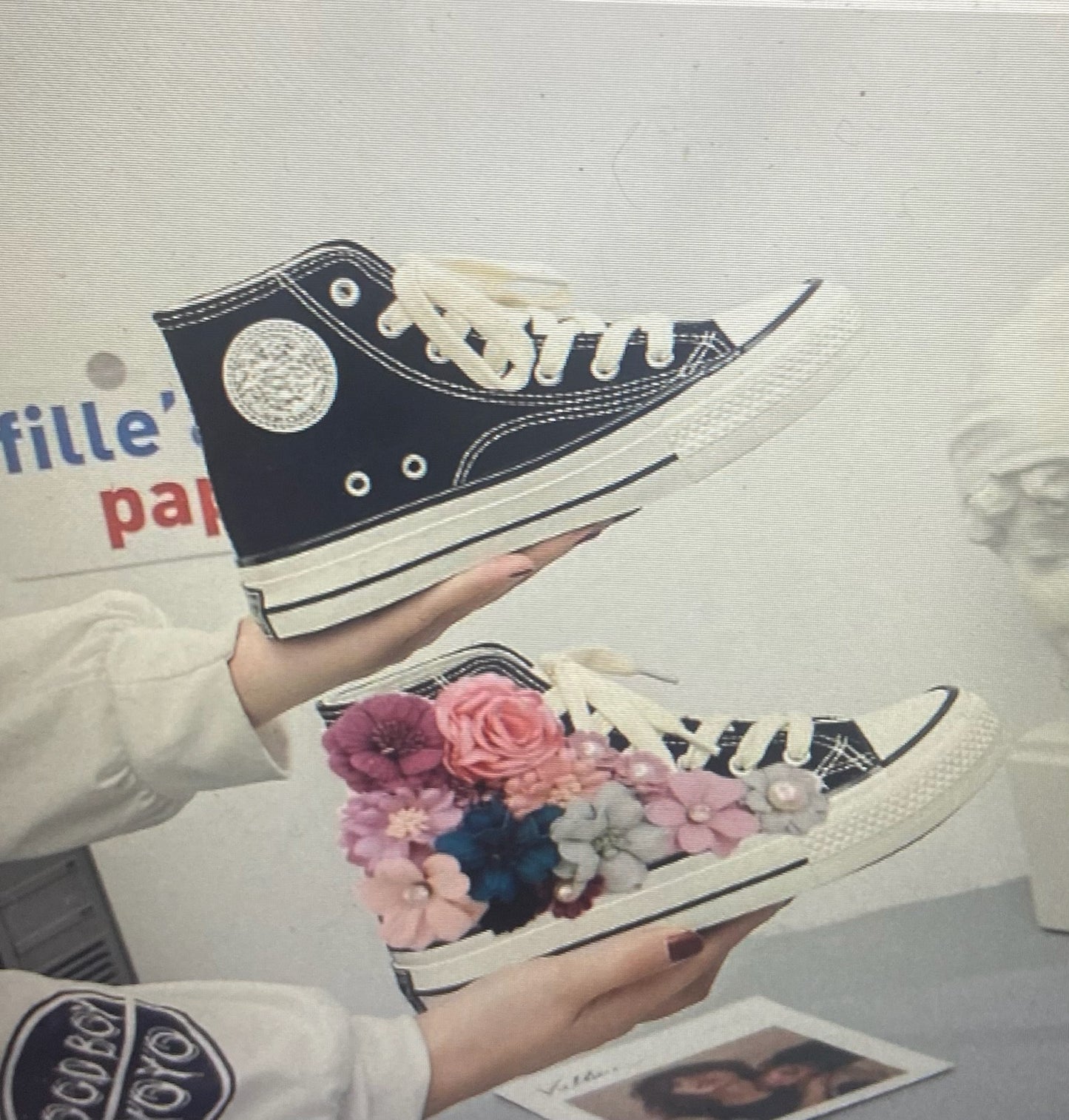 Flower Tennis Shoes White and Black